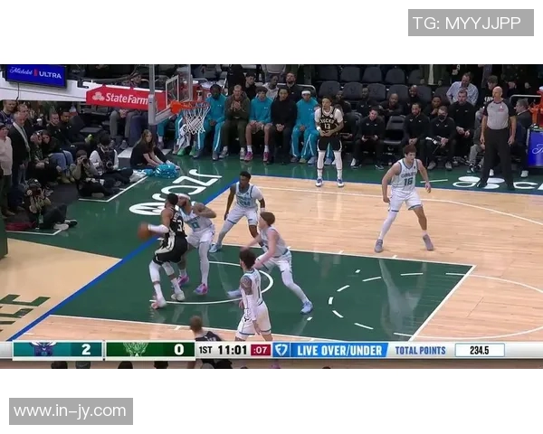 字母哥生涯30分10板5助表现超越天勾与大O独占NBA历史第一