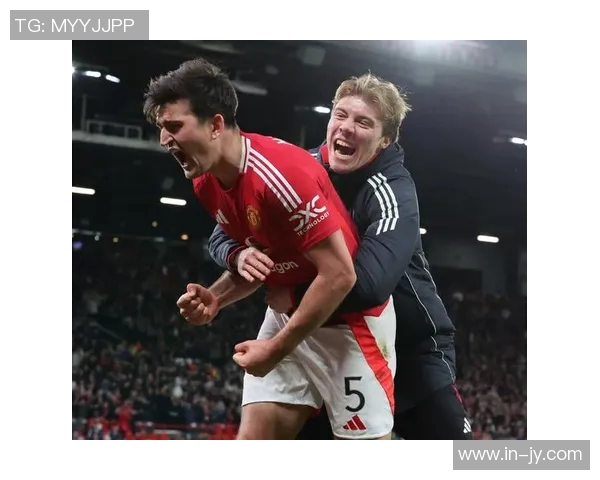 曼联防线迎来马奎尔复出助力球队重回正轨 曼联防线迎来马奎尔复出助力球队重回正轨