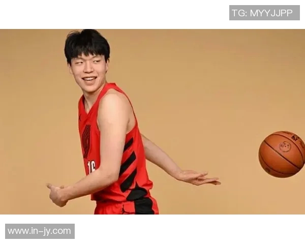 杨瀚森谈对手协防迅速反应自信进攻却屡遭阻挡